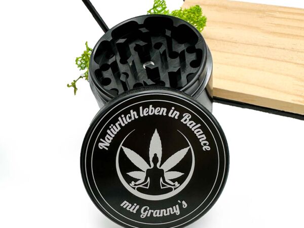 Starnabis x Granny´s Grinder